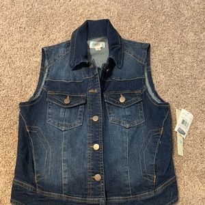 NWT Jean vest